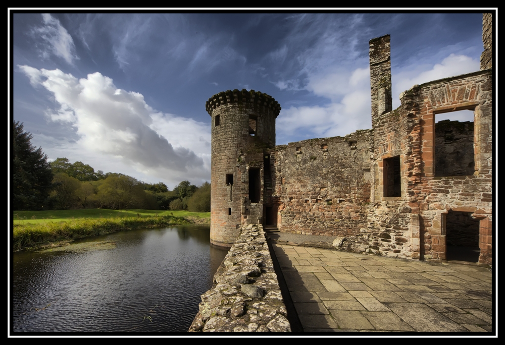 Scotland 2011   1823   Y    GI 9783 s